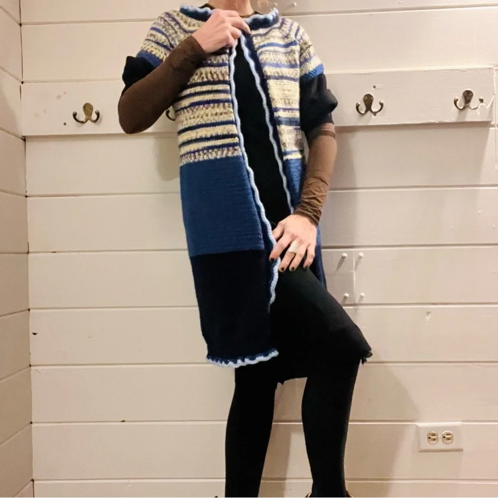 Handmade Blue Striped Cap Sleeve Tunic Sweater Vest. Size Small. - Picture 2 of 9